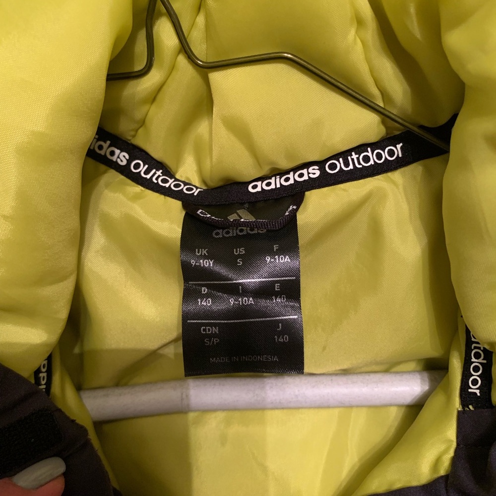 Boys adidas jacket. - Picture 3 of 3